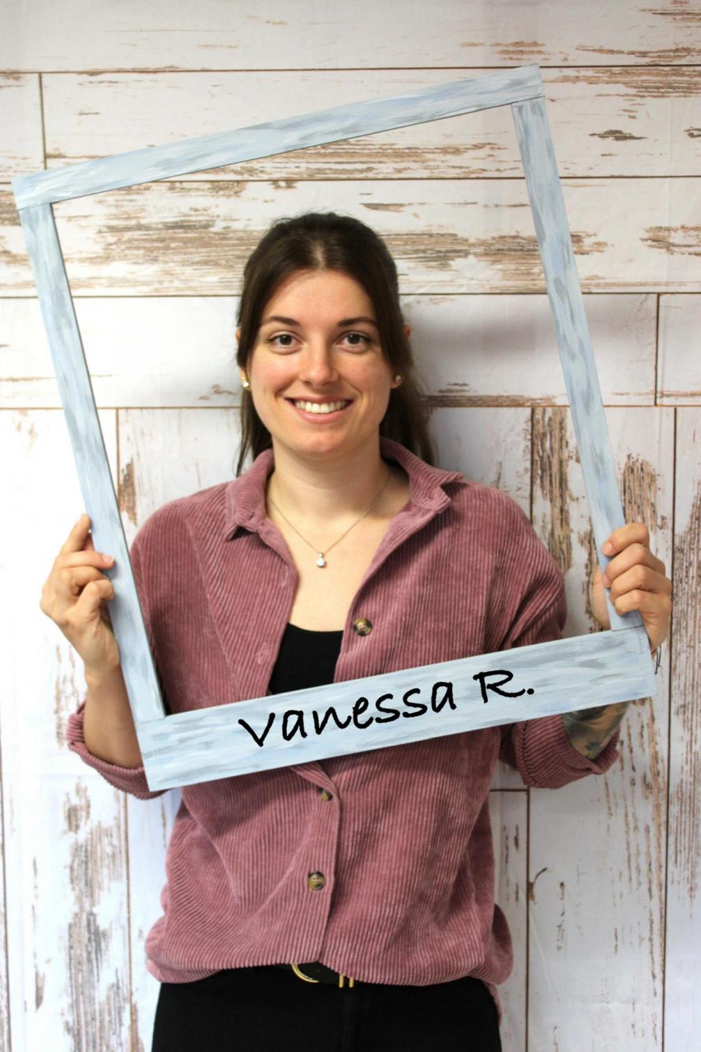 Vanessa R. Mitarbeiterfoto