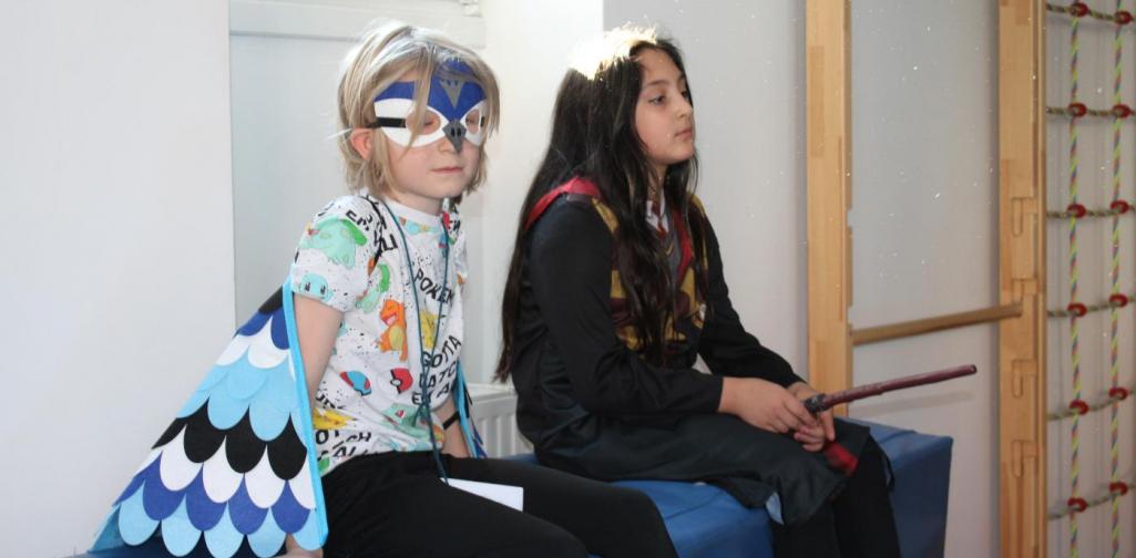 Ela, Benjamin Fasching